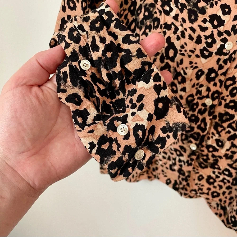 Aritzia Wilfred Emmeline Blouse Leopard Print Button Up - Picture 7 of 9